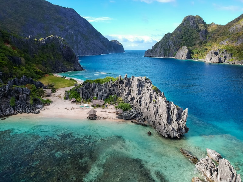Philippines — affordable dental implants with excellent English-speaking dental professionals