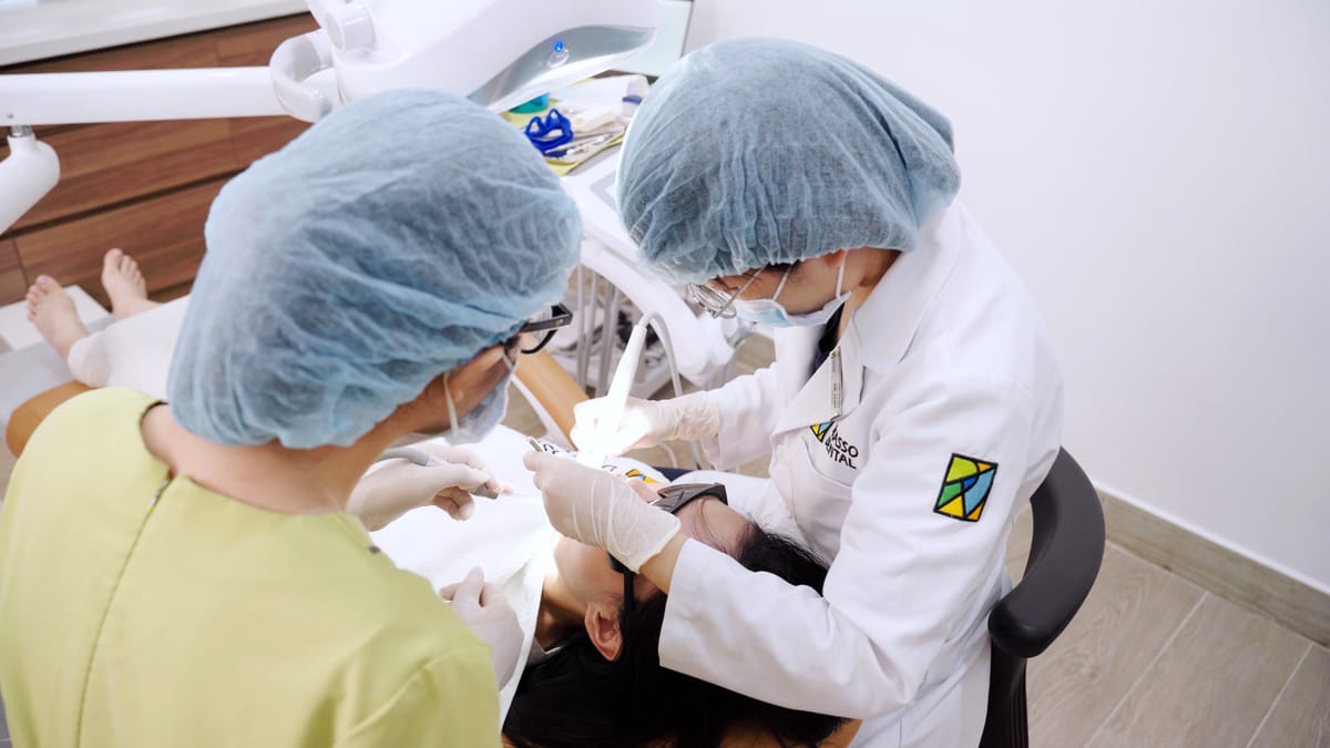 Porcelain Veneers in Hanoi, Vietnam
